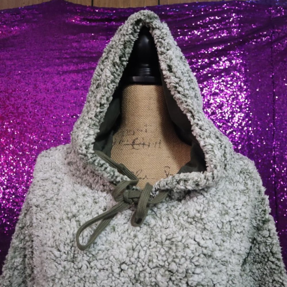 CROPPED FLEECE HOODIE Sz XS Green Sage Super Soft Cozy Boho Soft Grunge - Picture 2 of 7